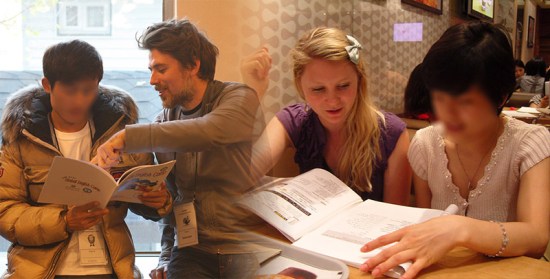 Volunteer in our 1:1 tutoring program!