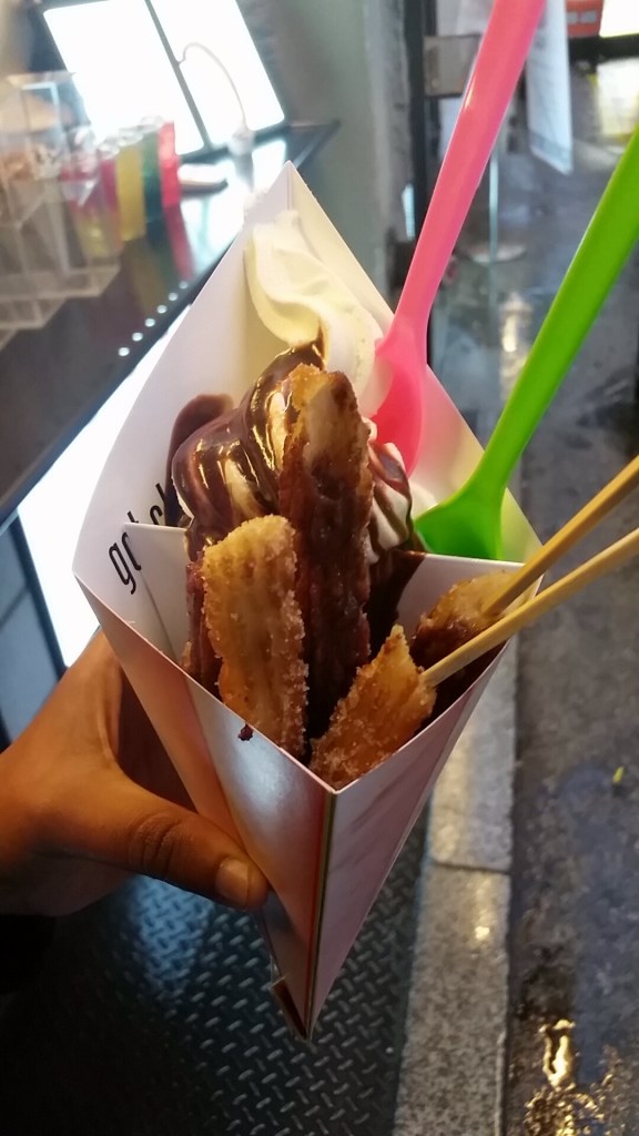 Snapchat--1641481158289895031